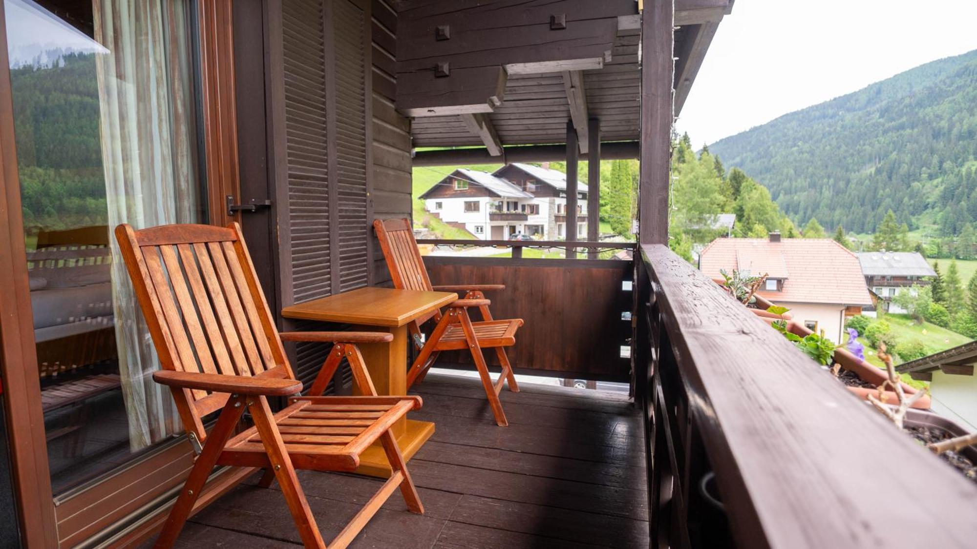 Haus Anna - Kaernten Card Im Sommer Inklusive Бад Кляйнкирххайм Экстерьер фото