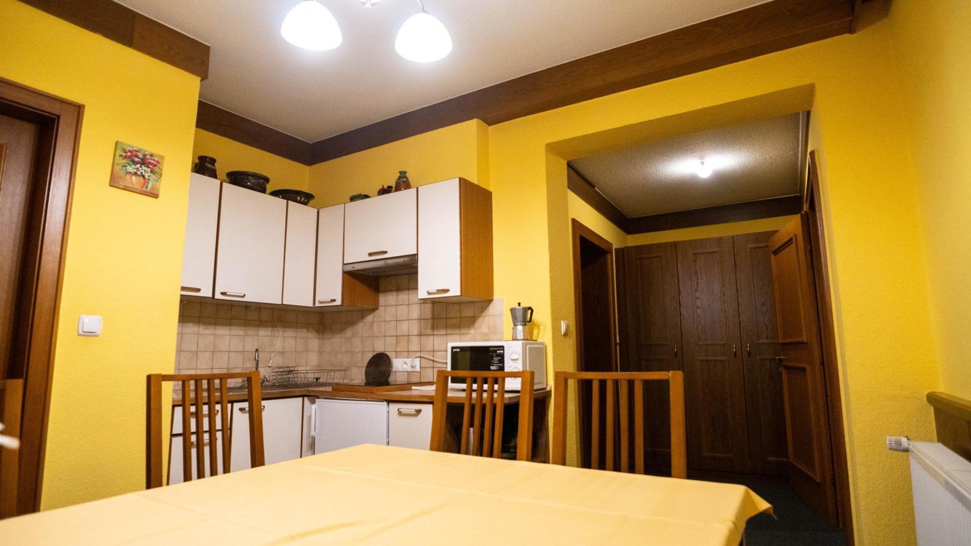Haus Anna - Kaernten Card Im Sommer Inklusive Бад Кляйнкирххайм Экстерьер фото